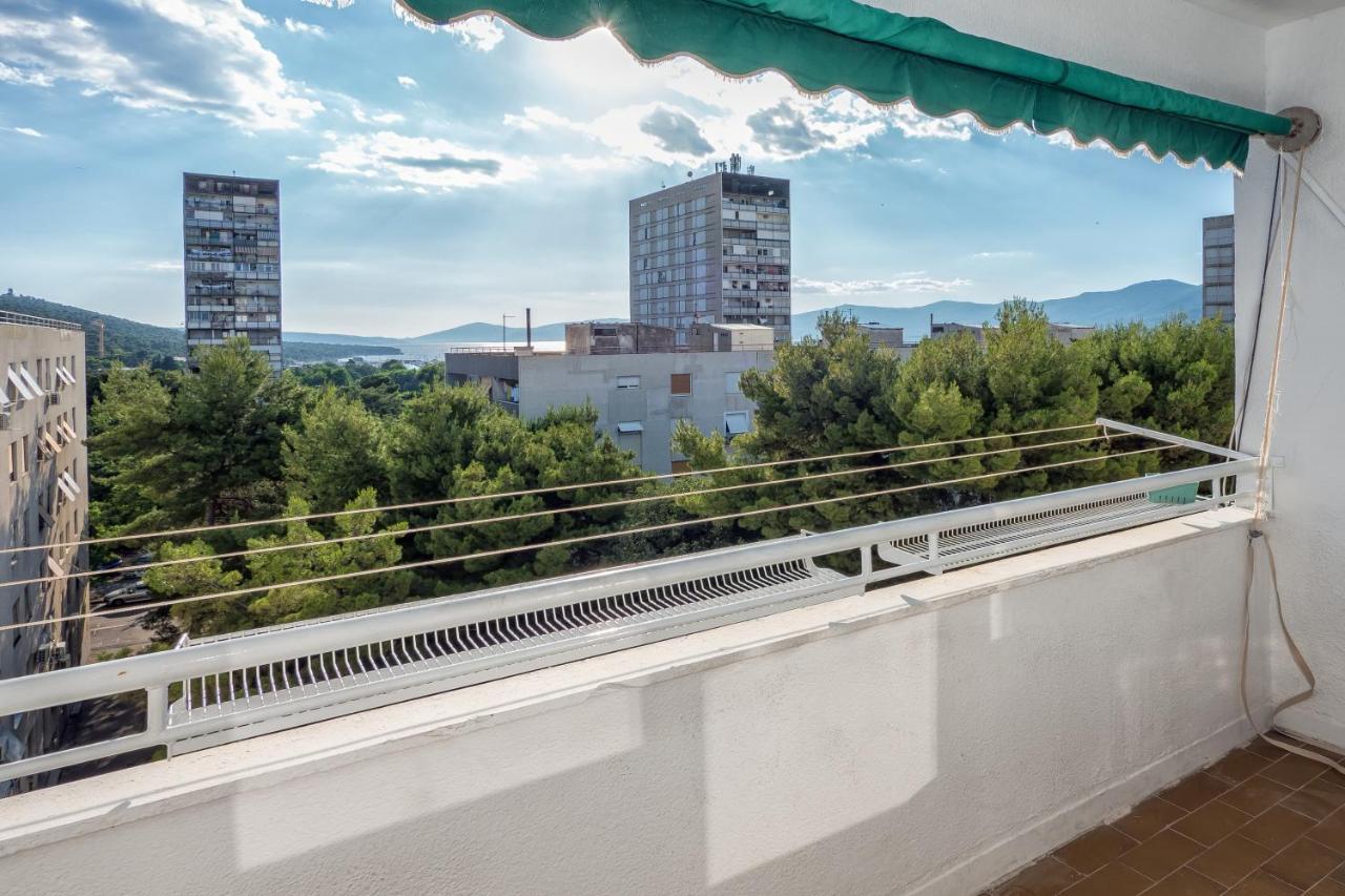 3-Bedroom Sea View Apartment - Balcony, Elevator - Spinut, Split Exterior foto